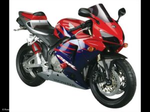 cbr600rr-0506-frontjpg