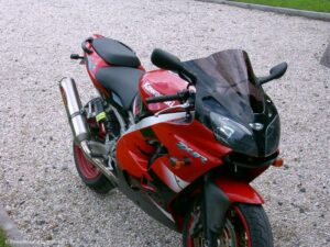 zx9r-0003jpg