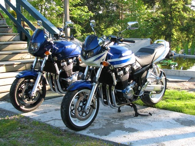 GSX1400 Med Venom resp. Predator kåpa, kraschpuckar, bromsslangar med mera…